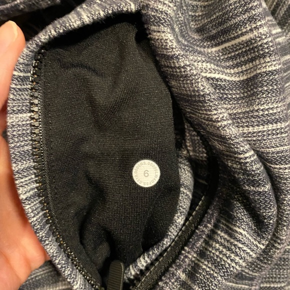 Lululemon Hooded Define Jacket *Nulu - Picture 4 of 5